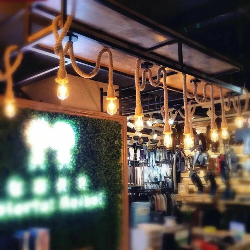 Ceiling Lights & Chandeliers