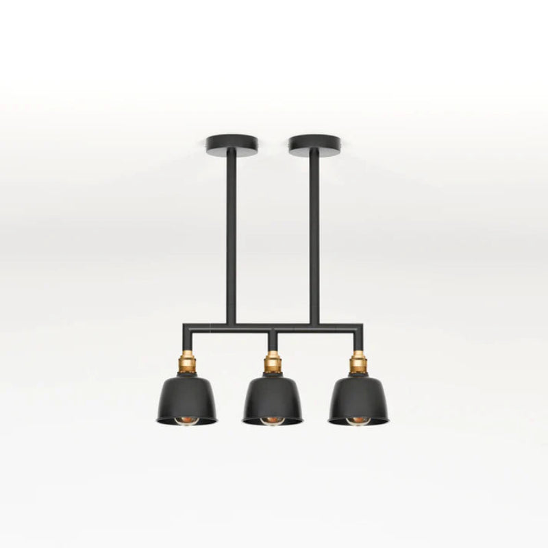 Lampe im Fabrikstil