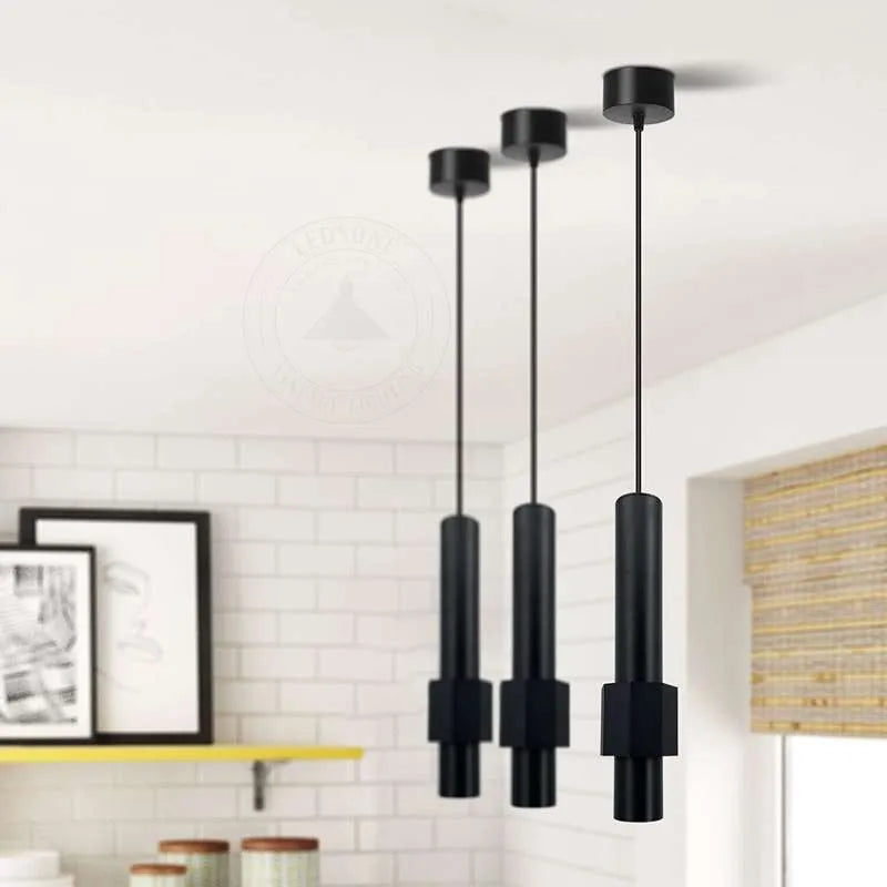 Aluminium Pendelleuchte in Schwarz, robust und modern