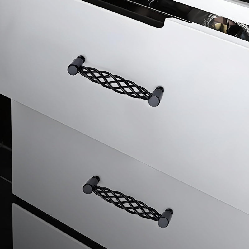 schrankgriffe aluminium schwarz gedreht
