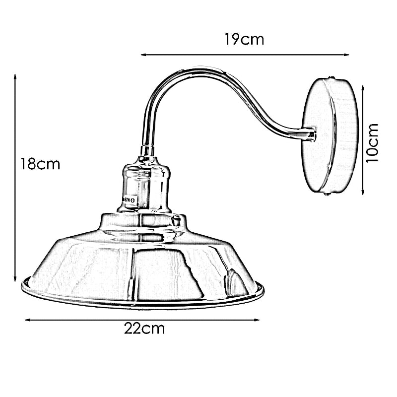 Wandlampe im Industrial Design aus gelbem Messing für den Flur
